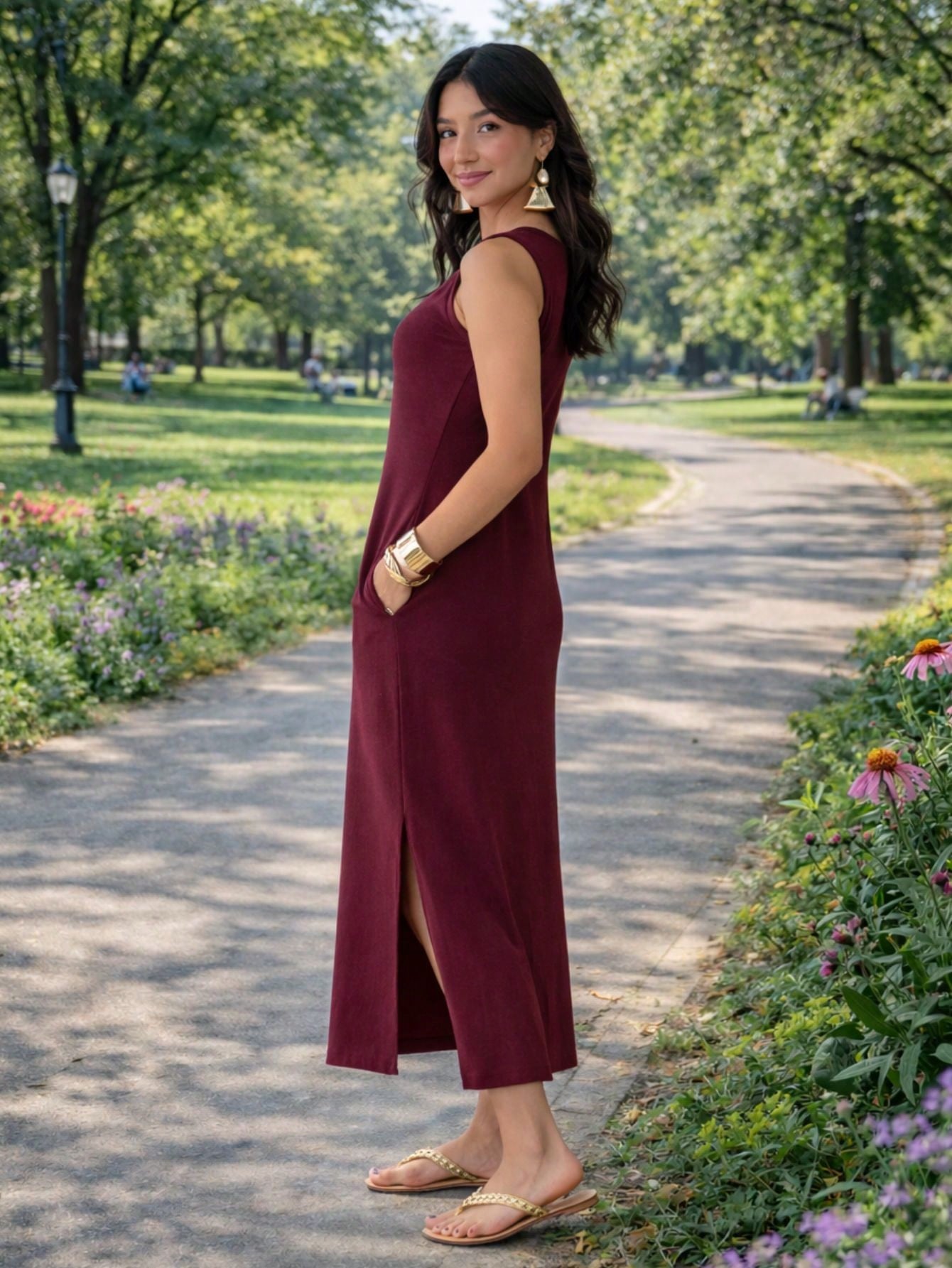 Vestido Feminino Longo Com Fenda Lateral e Bolso Básico Liso Moda Comfy Casual Blogueira Soltinho Malha Leve Algodão