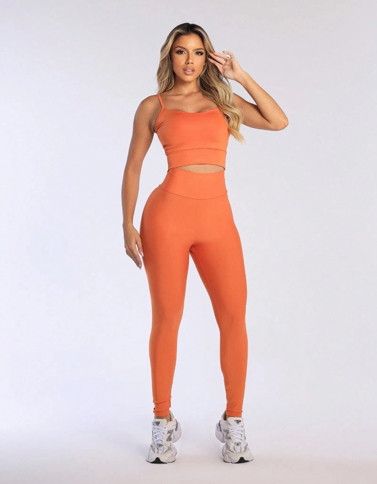 Kit 3 Peças Conjunto de Roupas Esportivas Fitnes Feminino Calça Legging Cintura Alta + Top com Bojo Removivel Zero Transparência + Regata Academia Dry Fit Ideal Treino Malhar Corrida