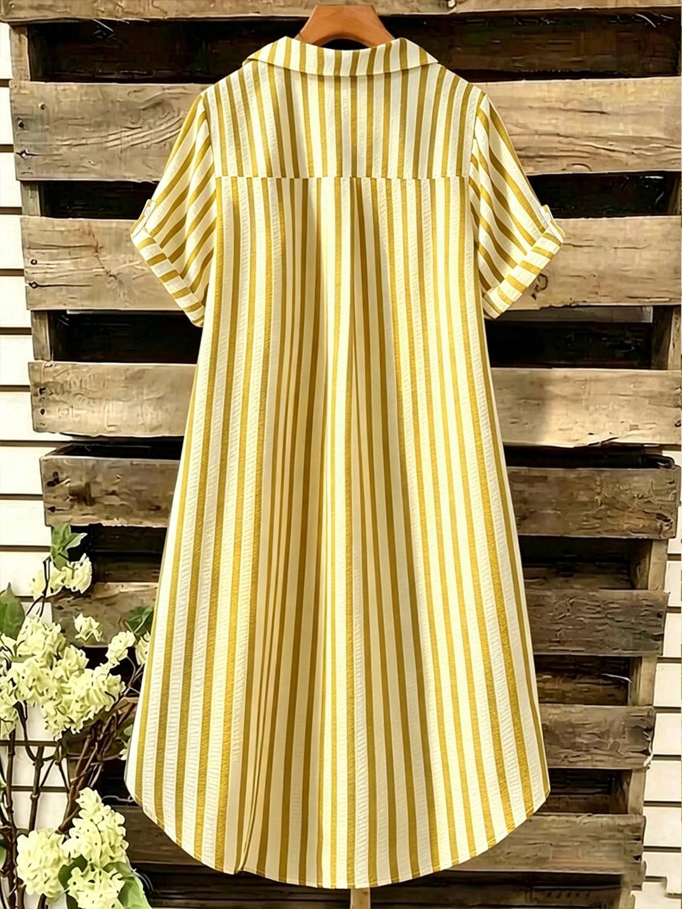 EMERY ROSE Novo Vestido Feminino Casual Solto com Decote em V, Listrado e Botões Longos
