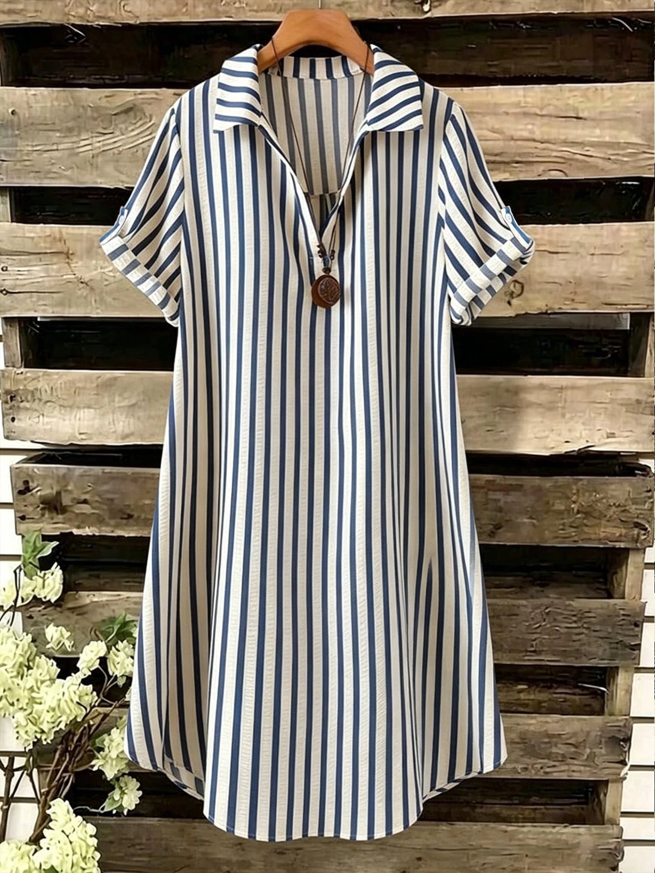 EMERY ROSE Novo Vestido Feminino Casual Solto com Decote em V, Listrado e Botões Longos